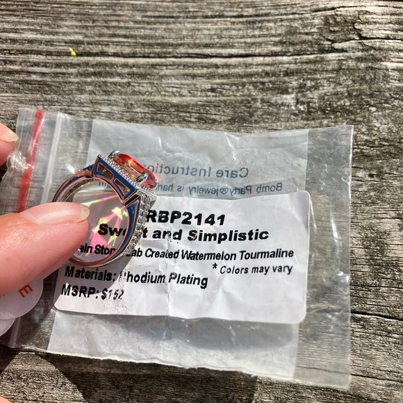 2023 Bomb Party Sweet and Simplistic Ring Size 6 - Picture 2 of 7